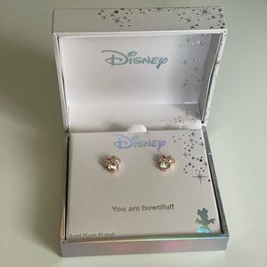 Disney Collection White Crystal Minnie Mouse Stud Earrings